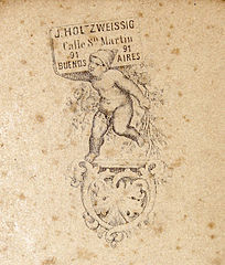 204px-Albumen_Back_card_from_J._Holtzweissig_with_foxing